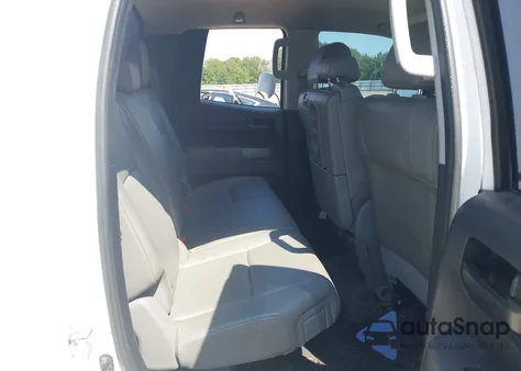 2013 Toyota Tundra Grade 5.7L V8 из США, поврежденный, VIN 5TFRY5F18DX143983